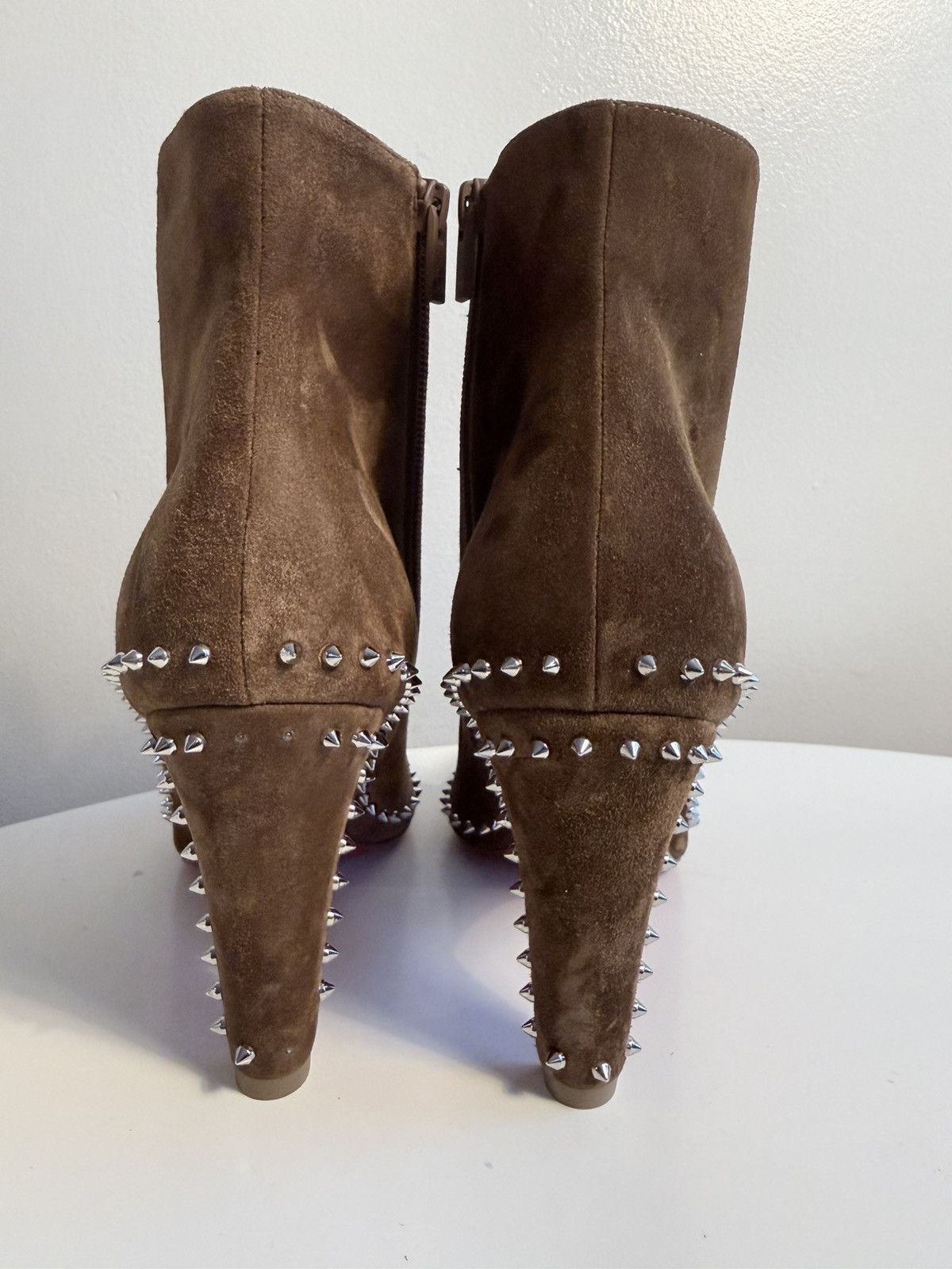 Christian Louboutin NEW UNWORN LOUBOUTIN Vidura studded suede ankle boots flaws Size US 10 / IT 40 - 12 Thumbnail