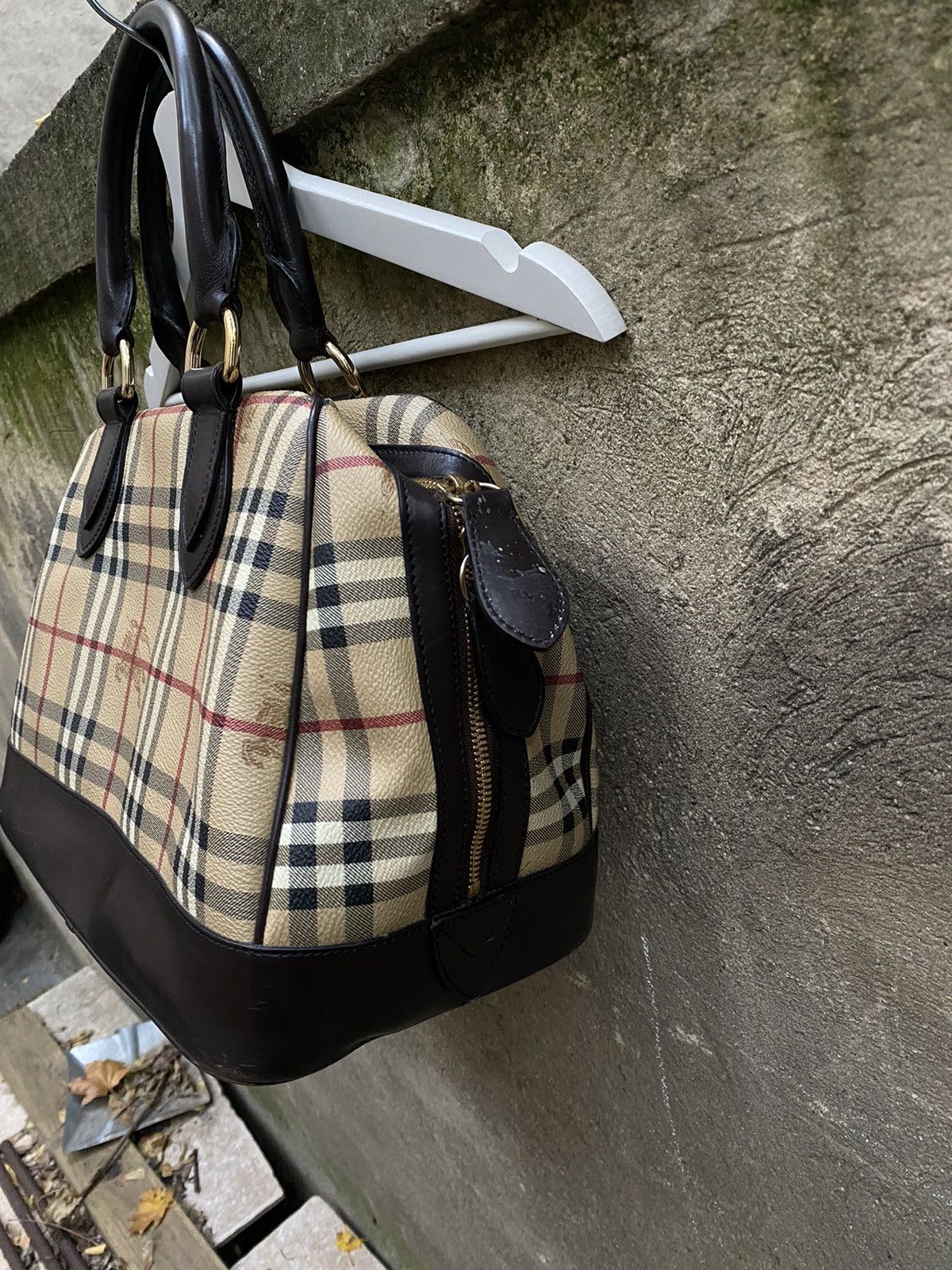 Burberry Burberry Nova Check Monogramm Handbag Size ONE SIZE - 2 Thumbnail