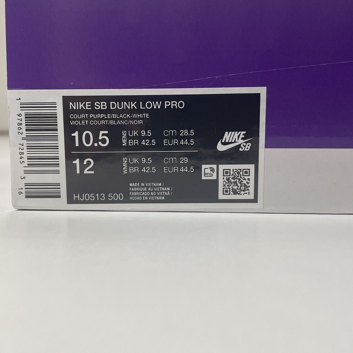 Nike SB Nike SB Dunk Low Hayley Wilson Size US 10.5 / EU 43-44 - 12 Thumbnail