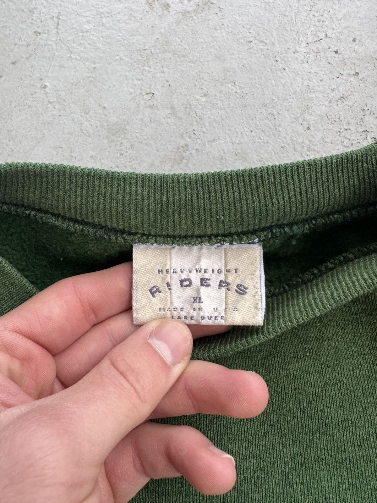 Vintage Vintage Riders Made in U.S.A Beautifully Faded Crewneck Size US XL / EU 56 / 4 - 6 Thumbnail