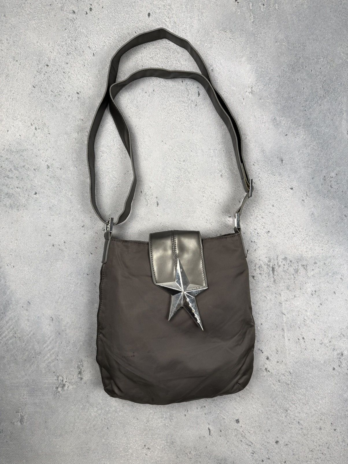 Mugler Vintage Mugler Star Logo Nylon Shoulder Bag Grey Crossbody Size ONE SIZE - 1 Thumbnail