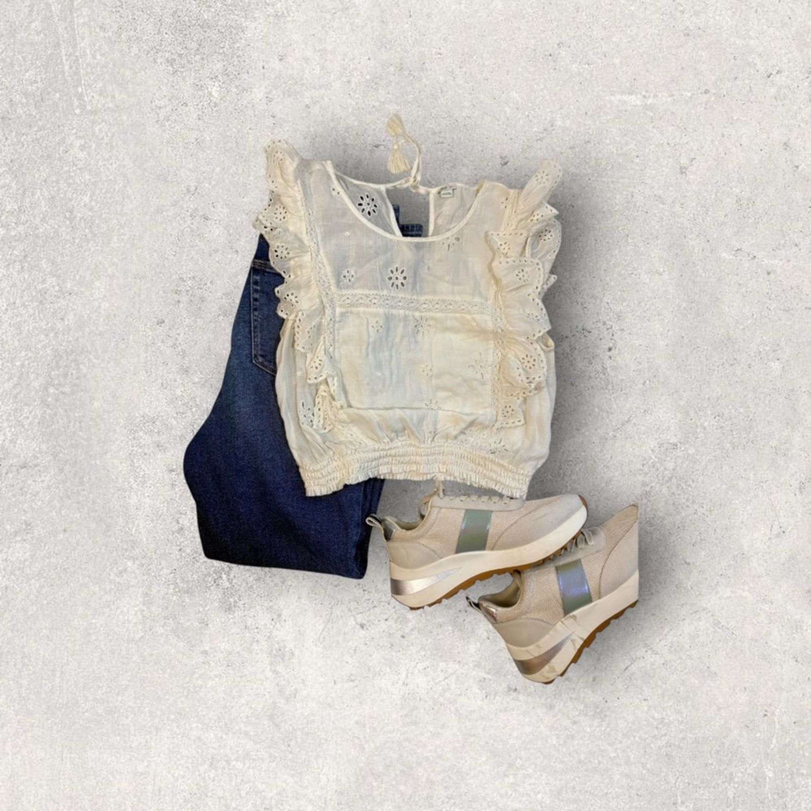 American Eagle Outfitters Aerie Cream Lace Tank Top Size S / US 4 / IT 40 - 4 Thumbnail