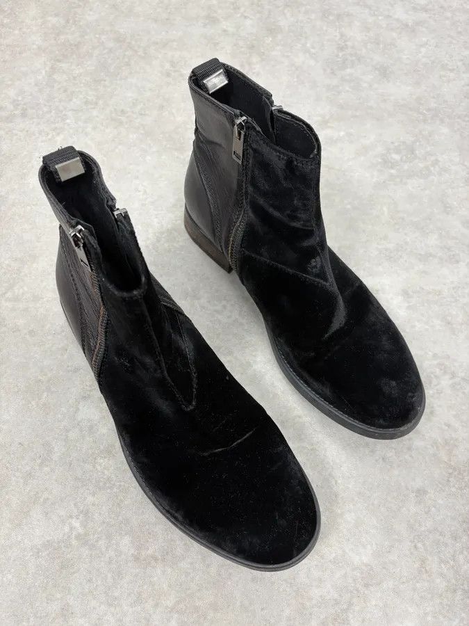 Diesel Diesel Black Velvet Leather Chelsea Boots Size US 9 / EU 42 - 4 Thumbnail