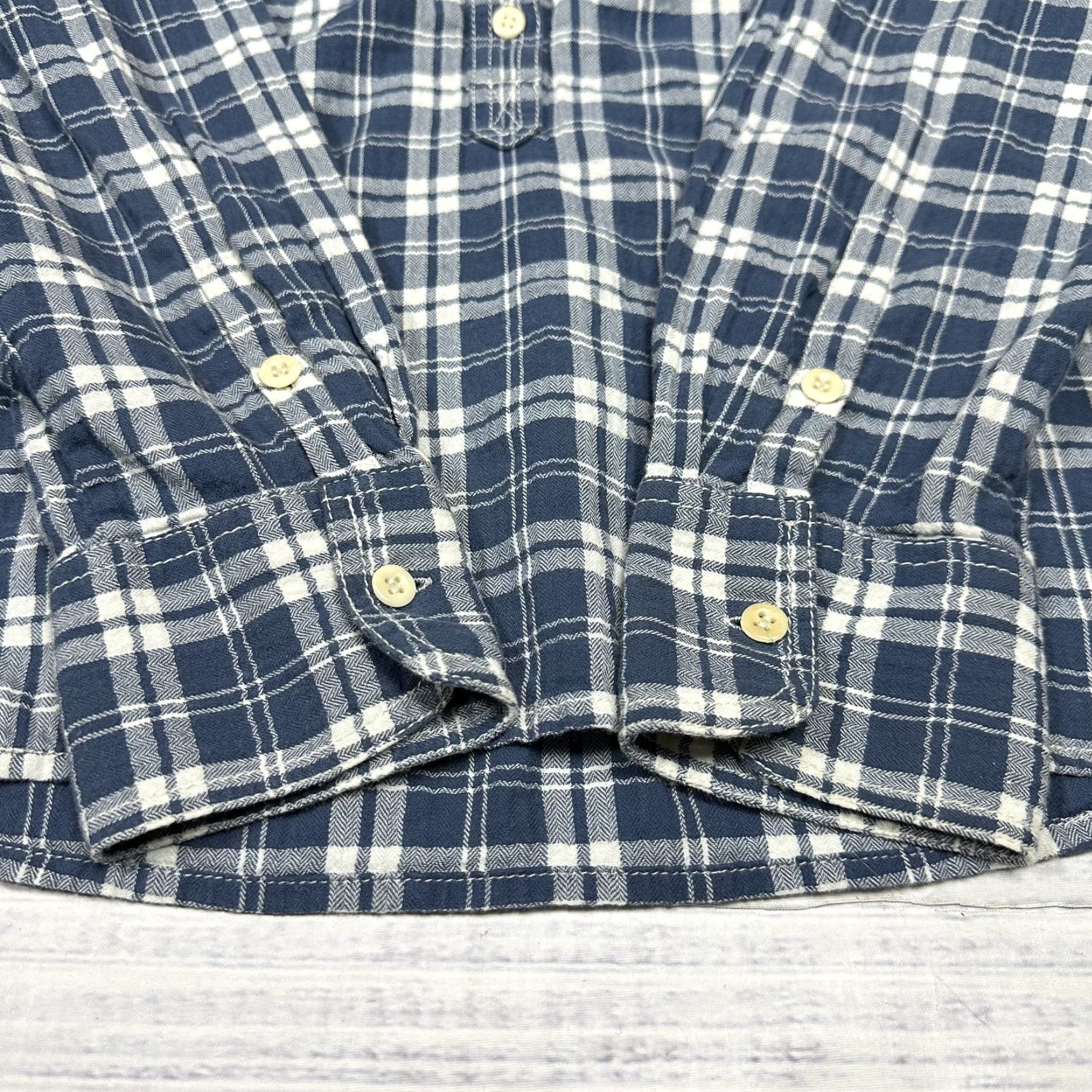 J.Crew J. Crew Women's Blue Plaid Shirt Long Sleeve Button-Up Cotton Casual Sz M Size M / US 6-8 / IT 42-44 - 6 Thumbnail