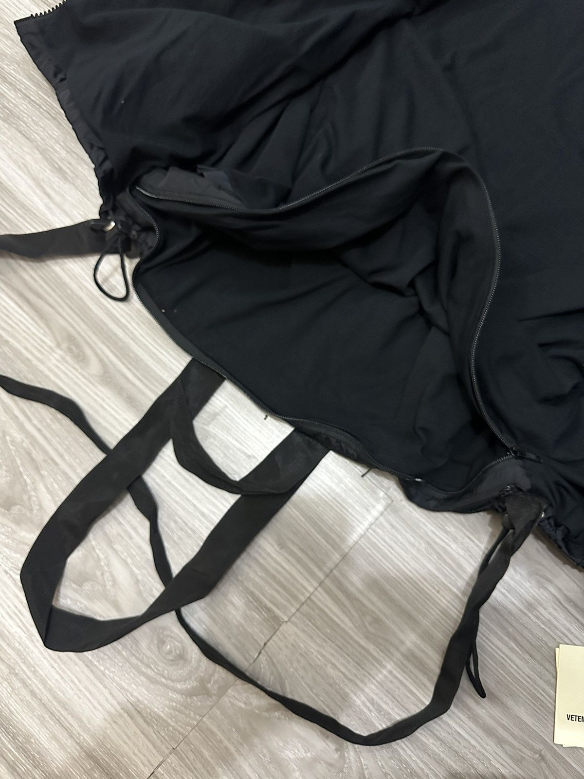 Vetements AW19 Vetements Interpol Packable hood and convertible jacket Size US S / EU 44-46 / 1 - 10 Thumbnail