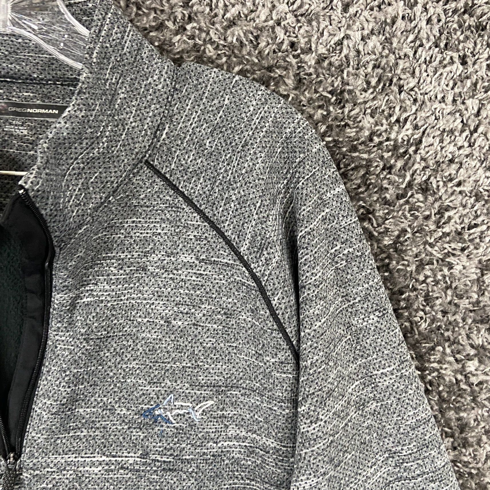 Vintage GREG NORMAN 1/2 Crewneck Long Sleeve Shirt Adult Large Gray Activewear Mens Size US L / EU 52-54 / 3 - 4 Thumbnail