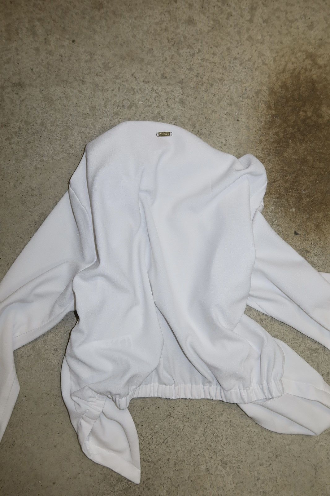 Guess Small White Cropped Blazer from Guess Size S / US 4 / IT 40 - 4 Thumbnail