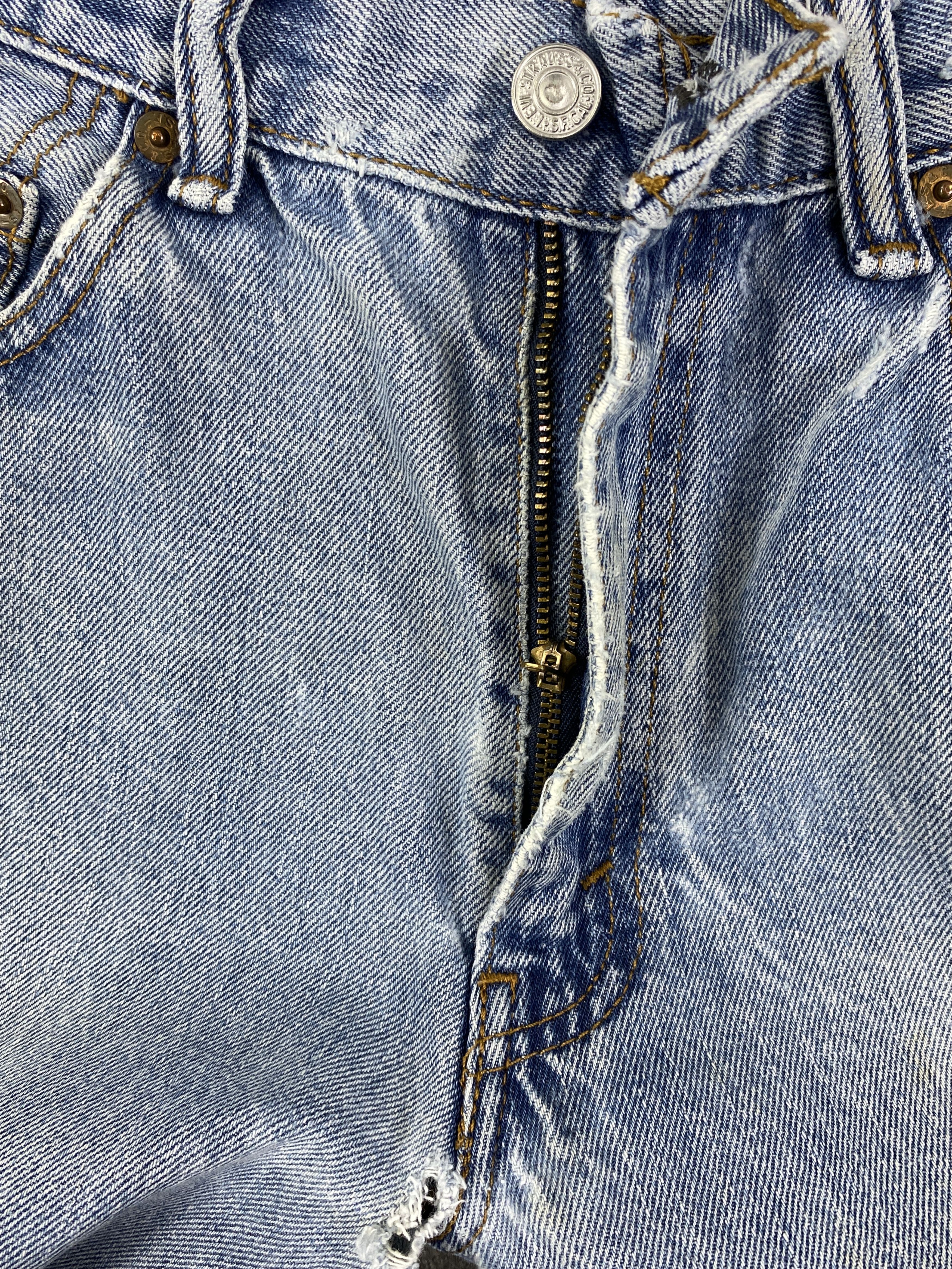 Levi's Light Blue Wash Vintage Levi's 550 31x33.5 Denim -JN1995 Size US 31 - 6 Thumbnail