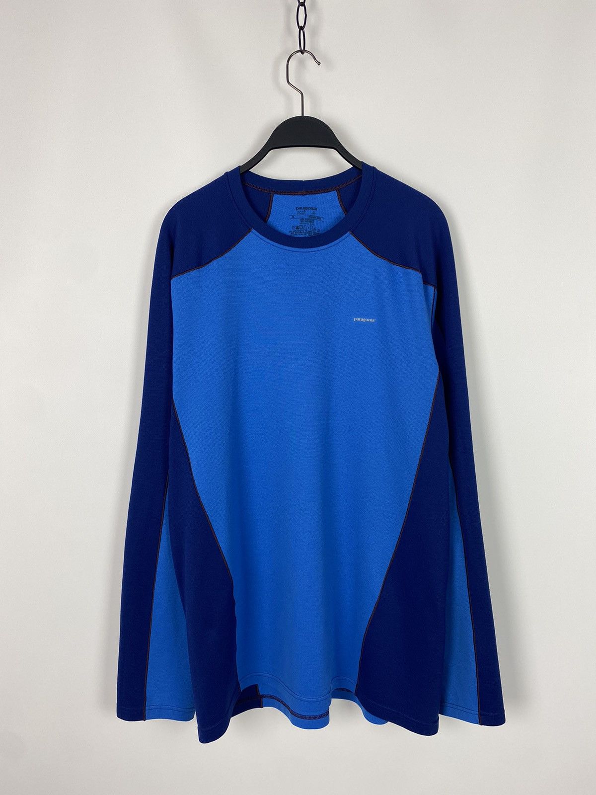 Patagonia 2011 Patagonia Capilene 3 Paneled Long Sleeve Thermal Shirt Size US XL / EU 56 / 4 - 1 Thumbnail