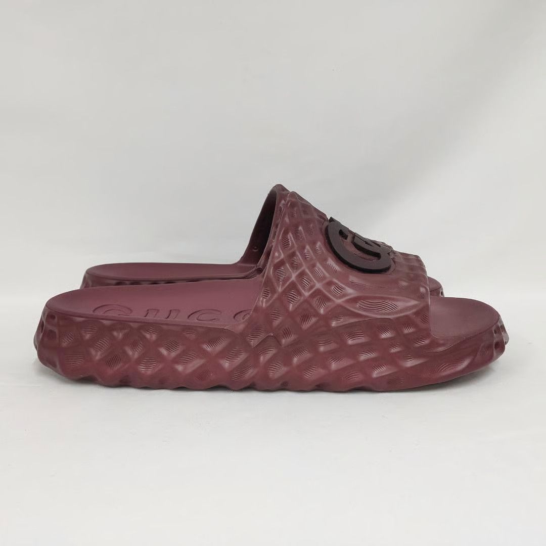 Gucci o1mt1gz0825 M Water Ripple Slide Rubber in Dark Brown Size US 11.5 / EU 44-45 - 1 Thumbnail