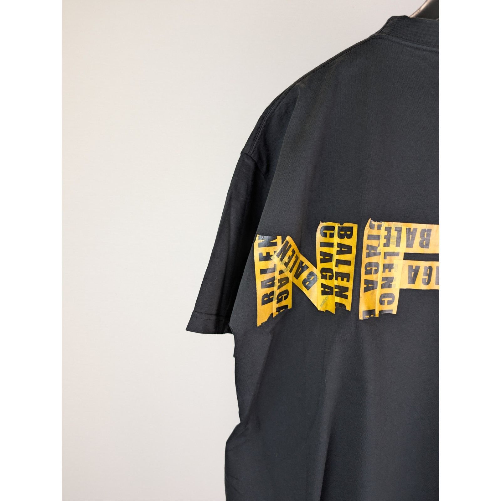 Balenciaga o1rshd1 Need For Speed T-Shirt in Black Size US XL / EU 56 / 4 - 13 Thumbnail