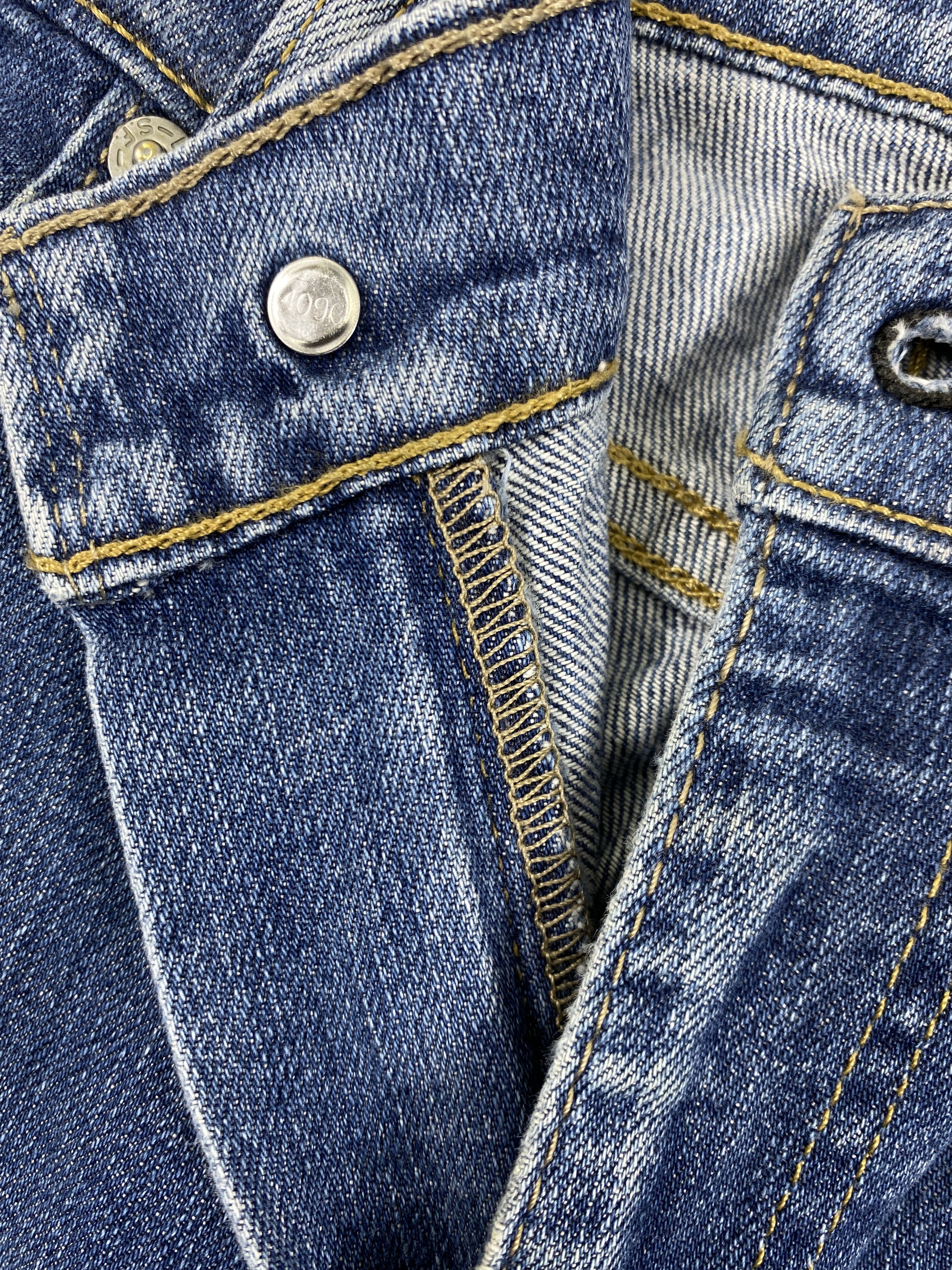 Levi's Faded Blue Vintage Levi's Jeans 33x30 Denim- JN3593 Size US 33 - 7 Thumbnail