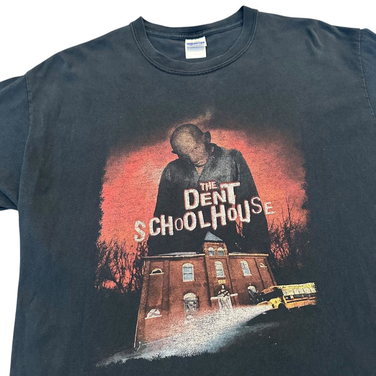 Vintage Vintage Dent School House haunted house Y2K faded shirt Size US L / EU 52-54 / 3 - 2 Thumbnail