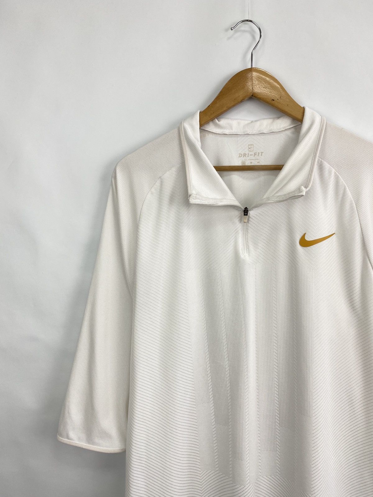 Nike 🎾🇺🇸 Y2K Nike Challenge Court Tennis 3/4 Sleeve T-Shirt Size US L / EU 52-54 / 3 - 2 Thumbnail