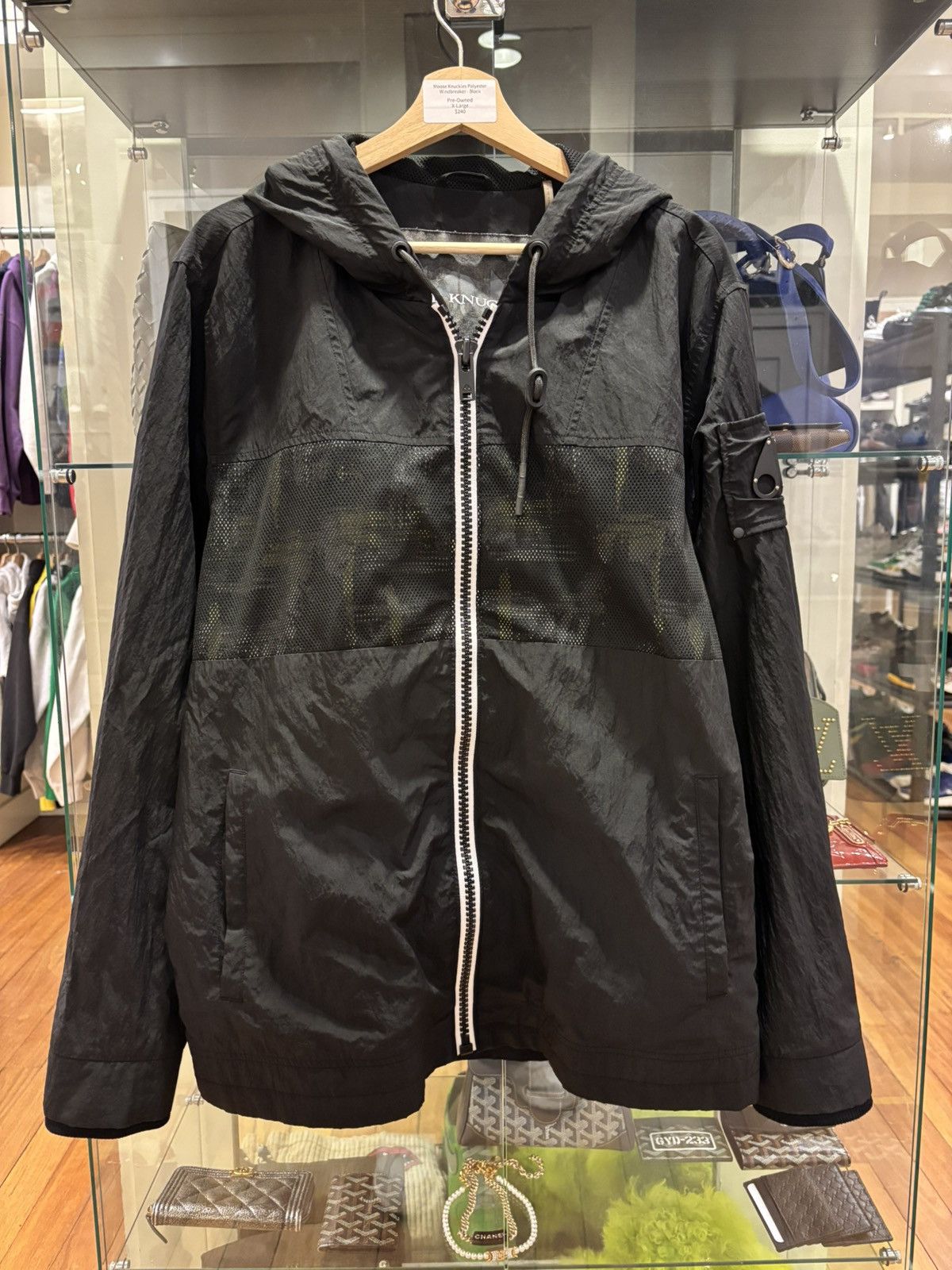 Moose Knuckles Moose Knuckles Nylon Windbreaker Size US XL / EU 56 / 4 - 1 Thumbnail