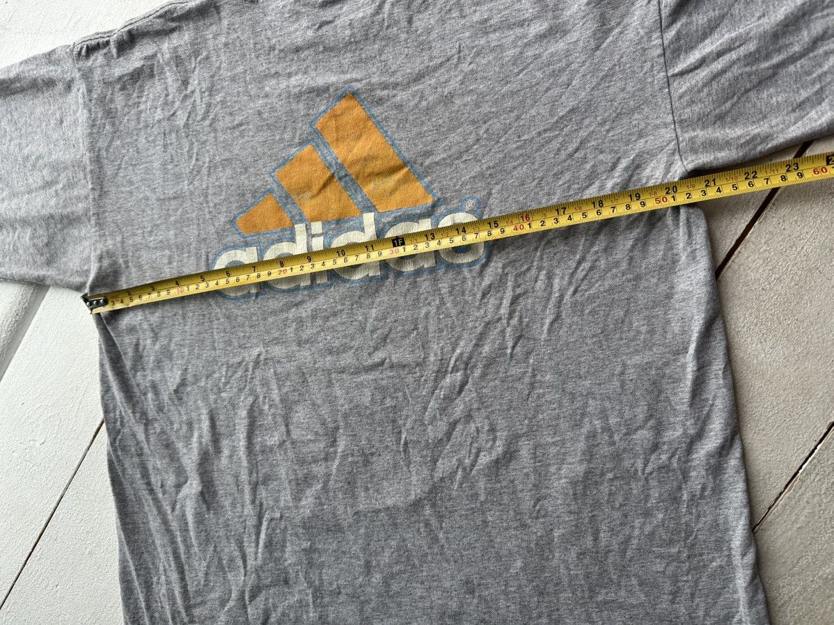 Adidas 🚨ADIDAS TENNESSEE VOLUNTEERS BIG BACK LOGO Y2K usa state Size US M / EU 48-50 / 2 - 13 Thumbnail