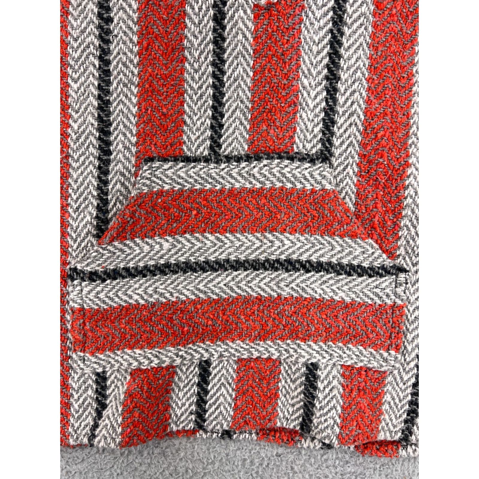 Vintage VINTAGE Baja Joe Hoodie Mens Large Red Gray Acrylic Blend Drug Rug Made Mexico Poncho Size US L / EU 52-54 / 3 - 6 Thumbnail