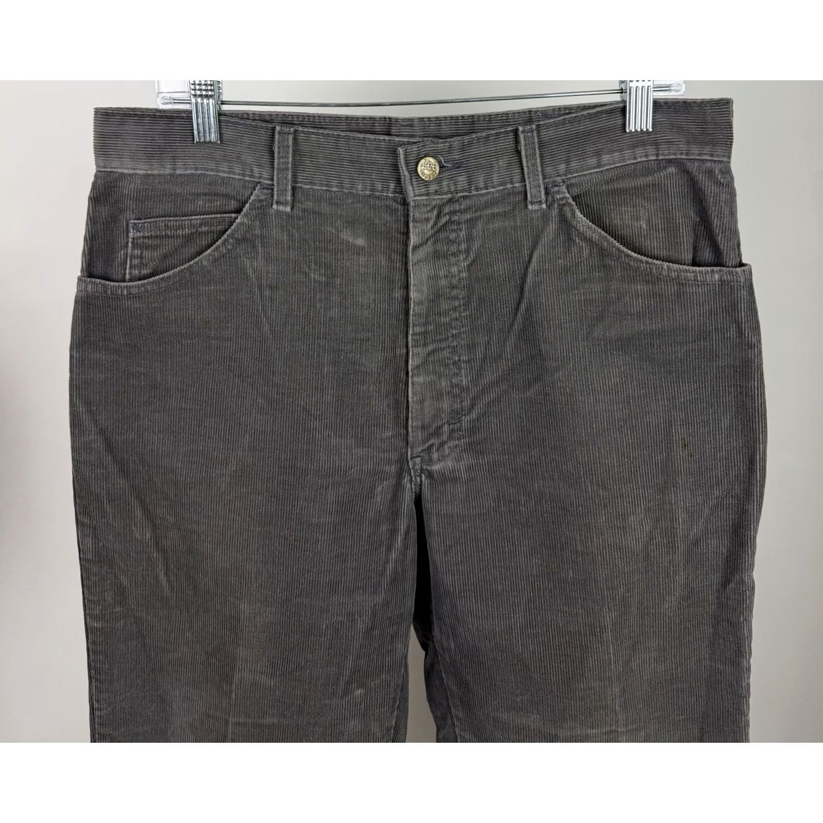 Lee VINTAGE Lee Corduroy Pants Mens 33 33x32 ACTUAL Charcoal Gray Straight Leg 80s Size US 33 - 3 Thumbnail