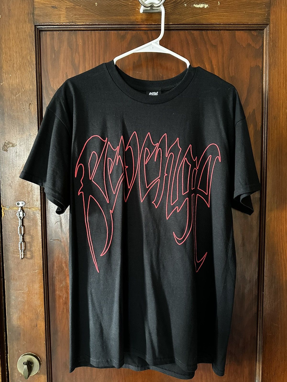 Revenge Revenge Black/Red Outline Logo Tee Size US L / EU 52-54 / 3 - 1 Thumbnail
