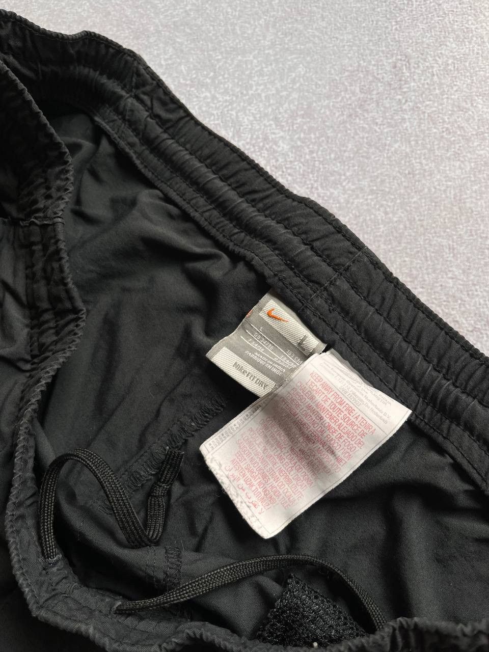 Nike × Vintage Vintage Nike Swoosh Baggy Trackpants Y2K L Size US 34 / EU 50 - 3 Thumbnail