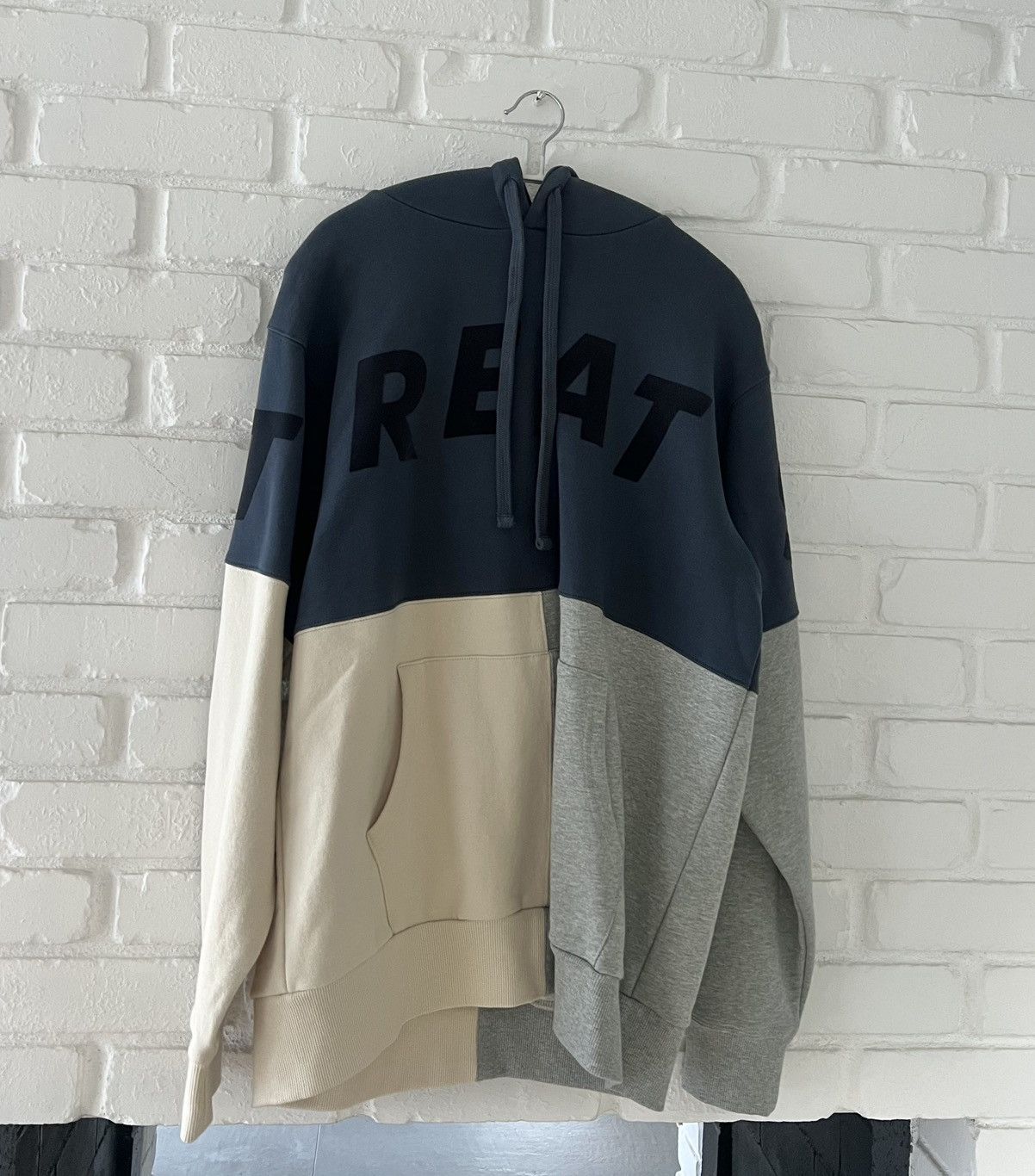 Kith Kith Treats Tri-Block Hoodie Shark Size US M / EU 48-50 / 2 - 1 Thumbnail