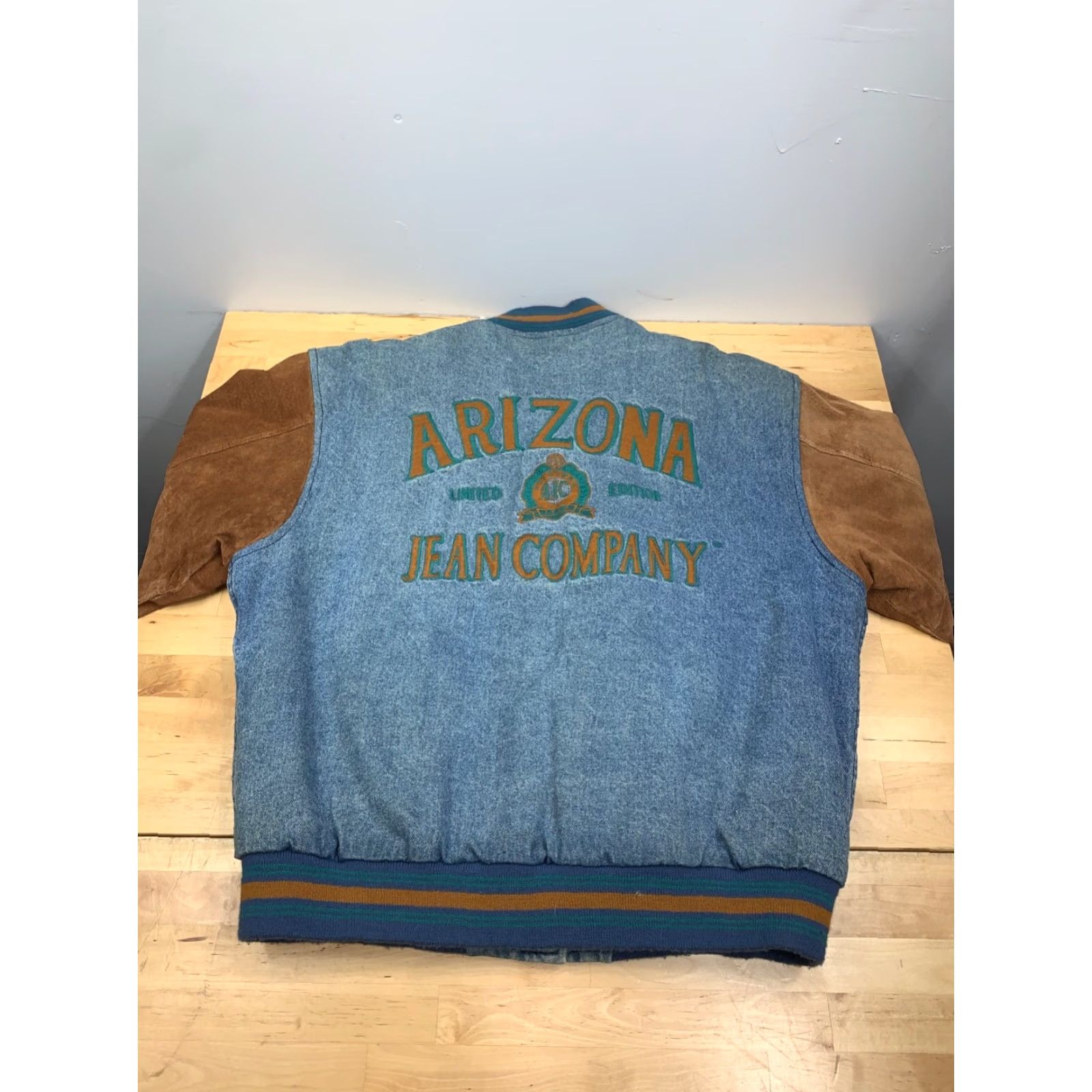 Vintage VINTAGE Arizona Jeans Bomber Jacket Men L Denim Leather Suede Blue 7815 Size US 33 - 4 Thumbnail