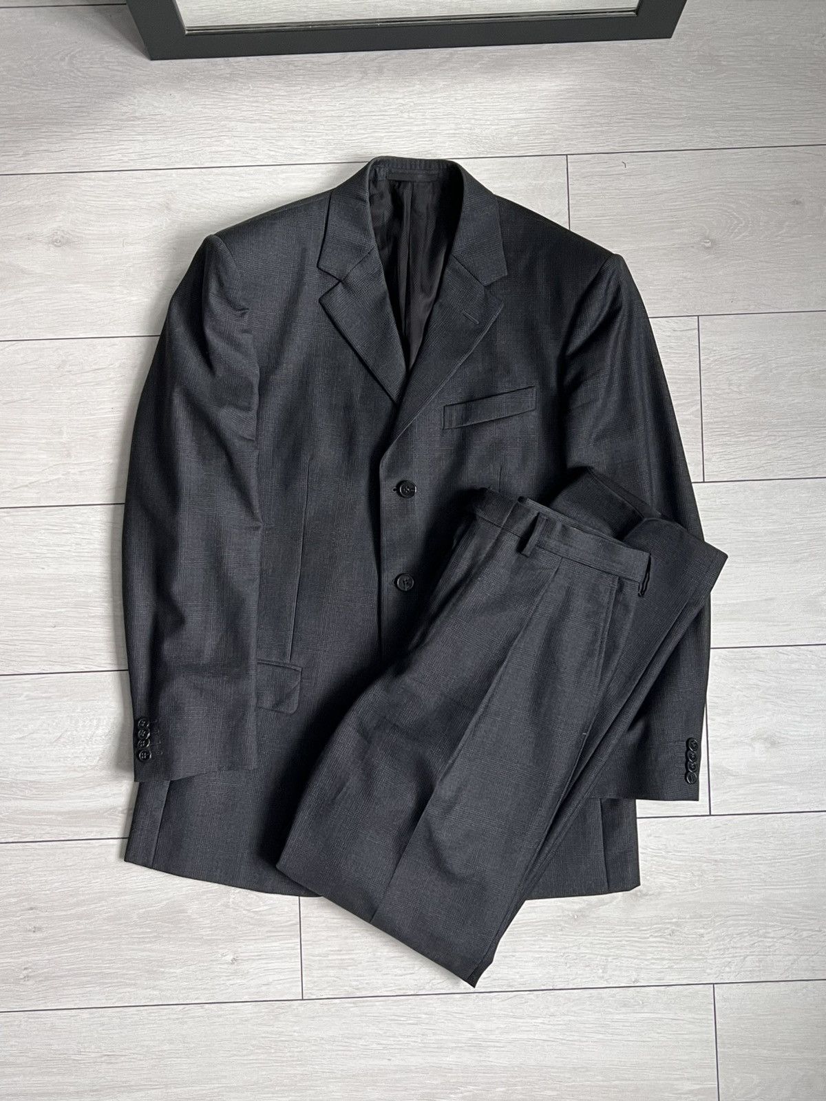Ermenegildo Zegna Ermenegildo Zegna Luxury Suit Size 48R - 1 Thumbnail