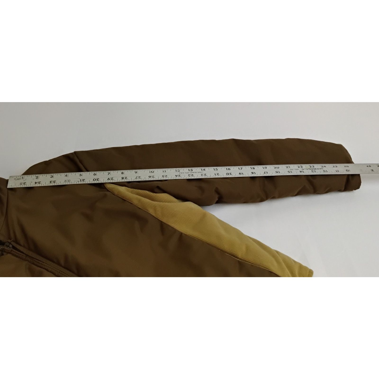 Other Comfy Down Jacket Women's S Brown Corduroy Accent 1970s USA Size S / US 4 / IT 40 - 11 Thumbnail