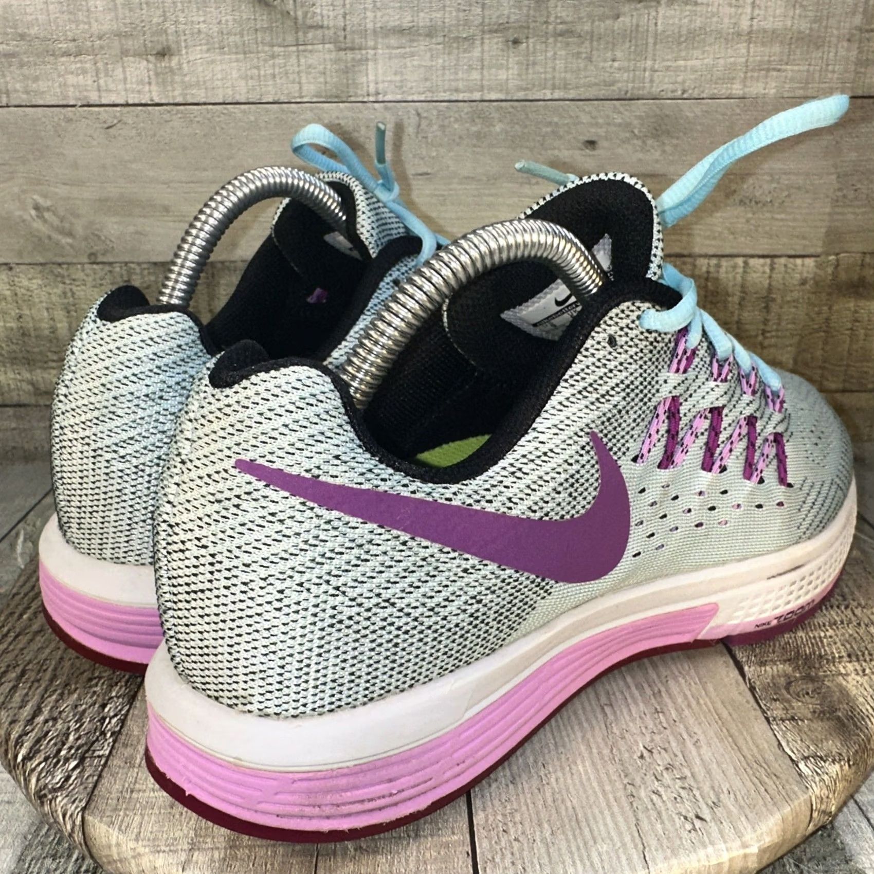 Nike Nike Air Zoom Vomero 10 Shoes Womens Size 9 Black Blue Pink Purple 717441-401 Size US 9 / IT 39 - 6 Thumbnail