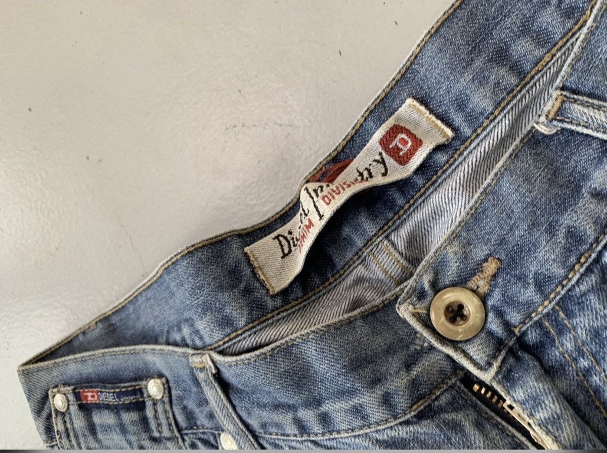Diesel Vintage diesel baggy bootcut denim Size US 34 / EU 50 - 4 Thumbnail
