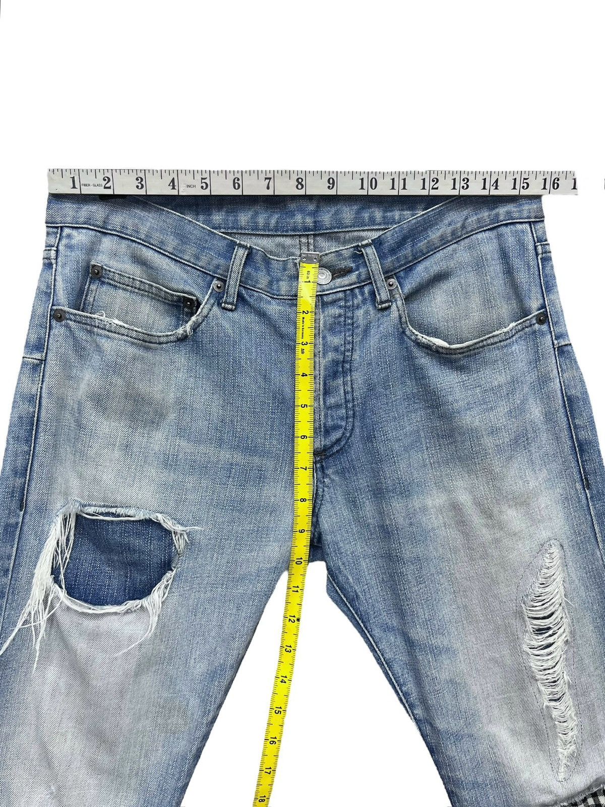 Takeo Kikuchi Vintage TAKEO KIKUCHI Grunge Patch Ripped Slim Fit LGB Style Size US 31 - 19 Thumbnail