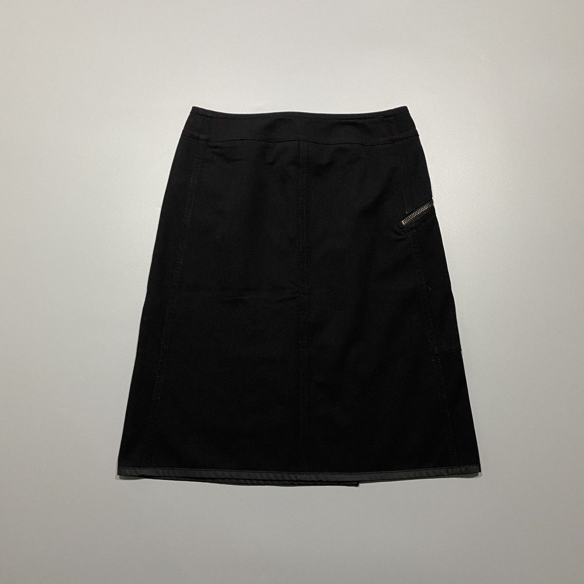 Prada Tech Midi Wrap Skirt Size 26" / US 2 / IT 38 - 6 Thumbnail
