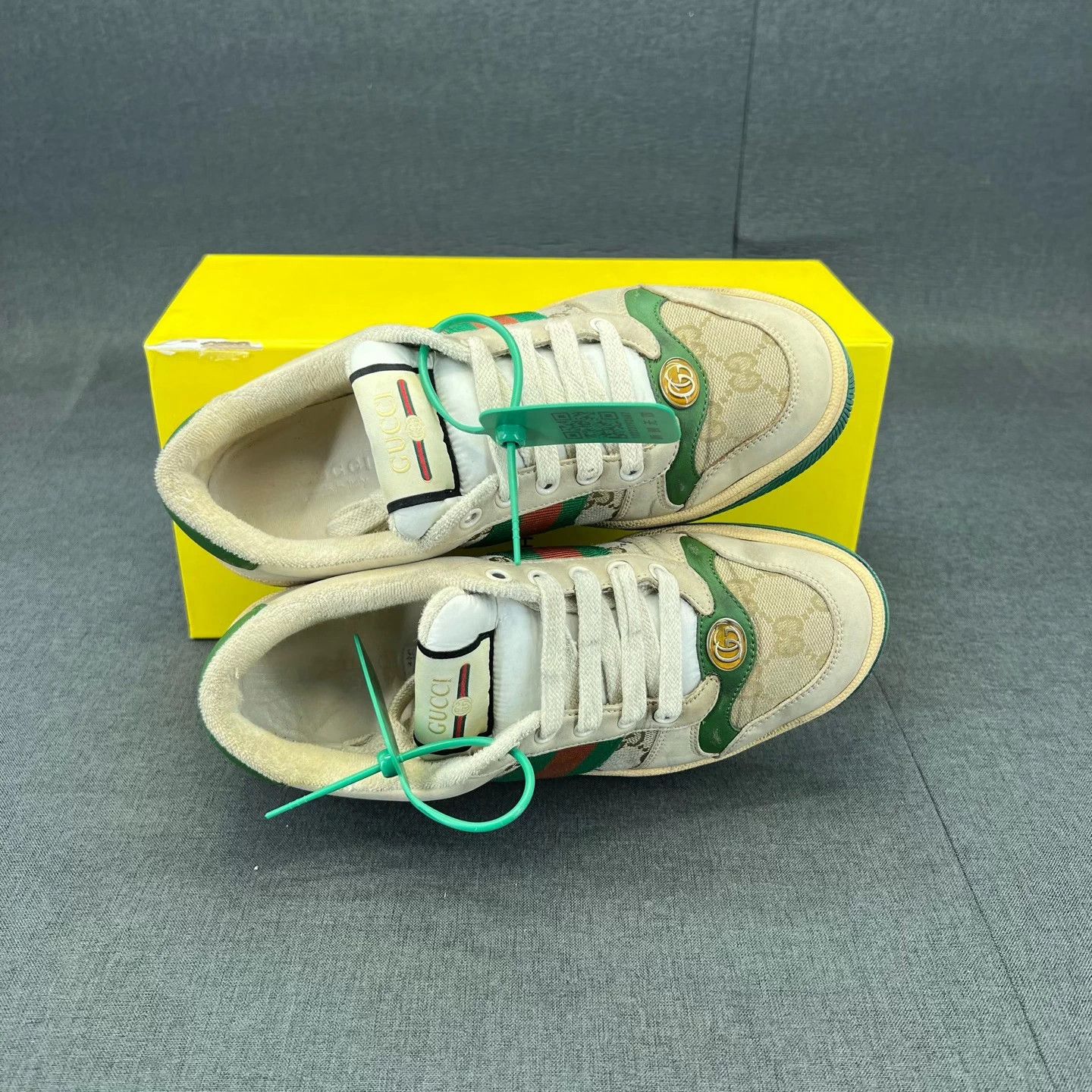 Gucci Gucci Enamel Distressed Sneakers Grey Green 37.5 Size US 7.5 / IT 37.5 - 5 Thumbnail