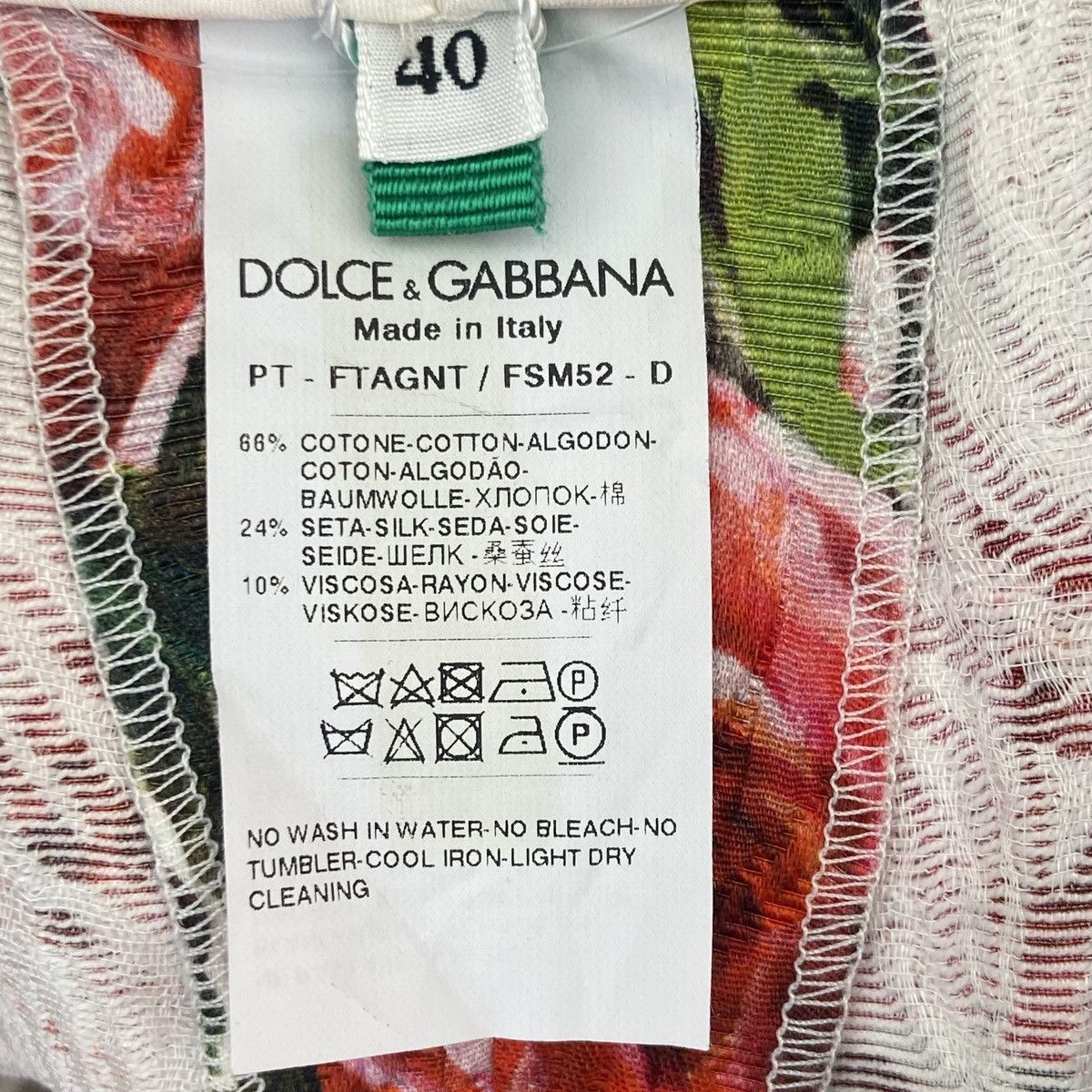 Dolce & Gabbana Dolce&Gabbana Red Embossed Rose Pants K26WX Size 27" / US 4 / IT 40 - 6 Thumbnail