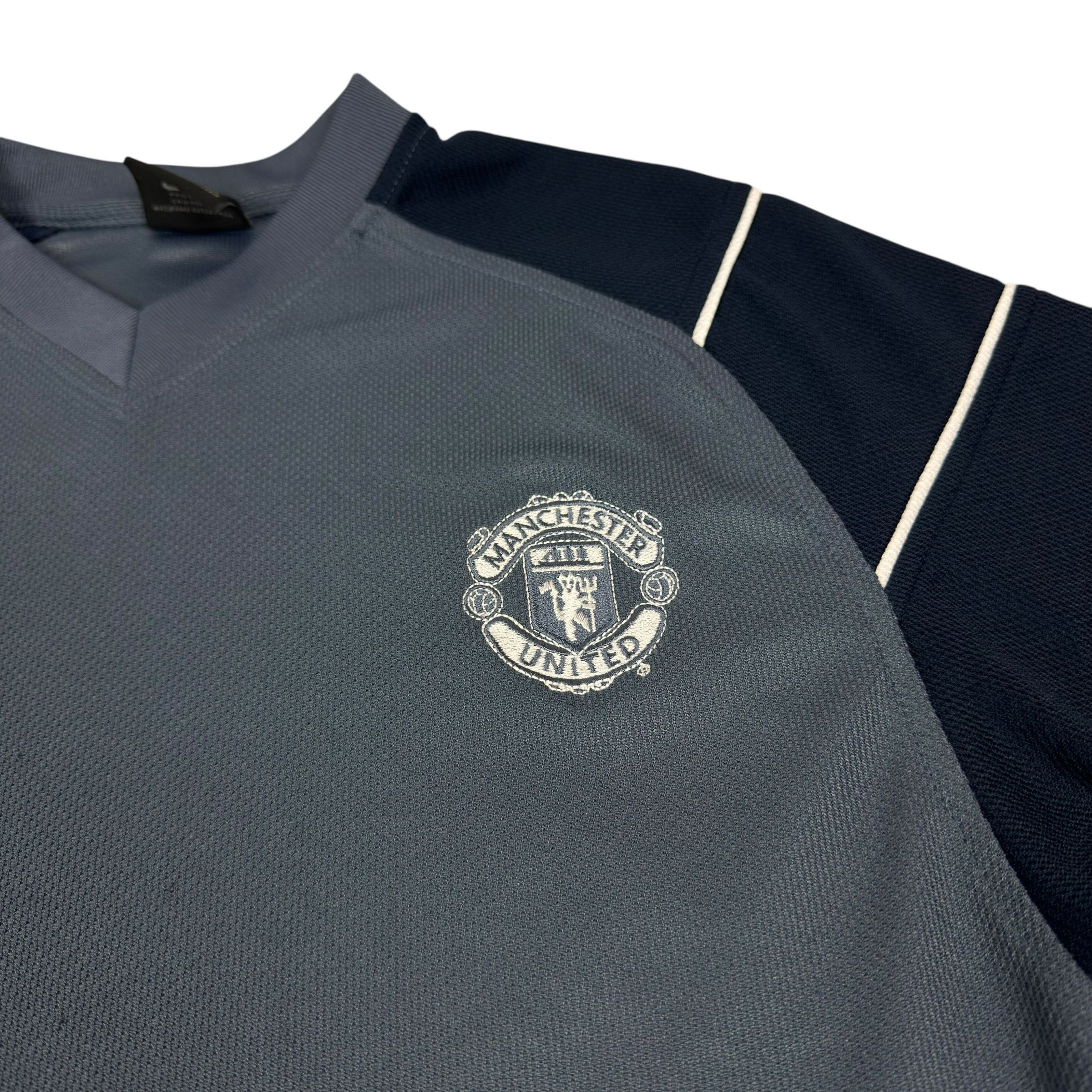 Nike × Vintage Nike Men's Gray Swoosh Manchester United F.C. Jersey Small Size US S / EU 44-46 / 1 - 4 Thumbnail