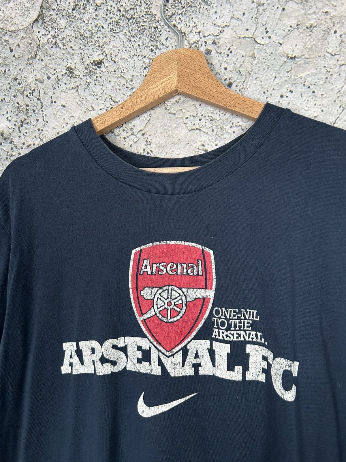 Nike Nike Arsenal London Graphic Tee Streetwear Sport Hype Size US L / EU 52-54 / 3 - 3 Thumbnail