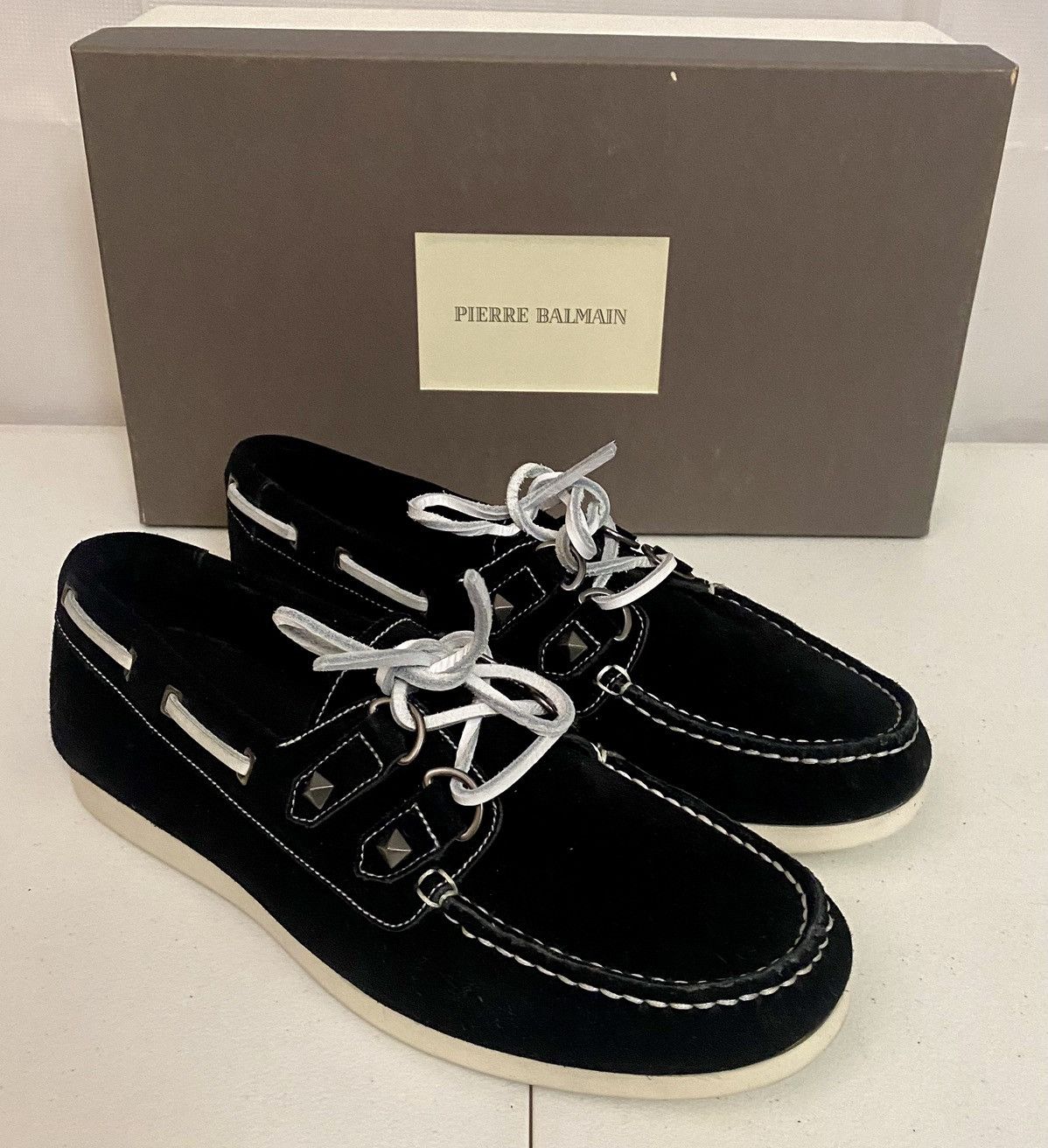 Pierre Balmain Balmain Black Suede Medal Dual Stud Contrast Boatshoe 40 New Size US 9 / IT 39 - 9 Thumbnail