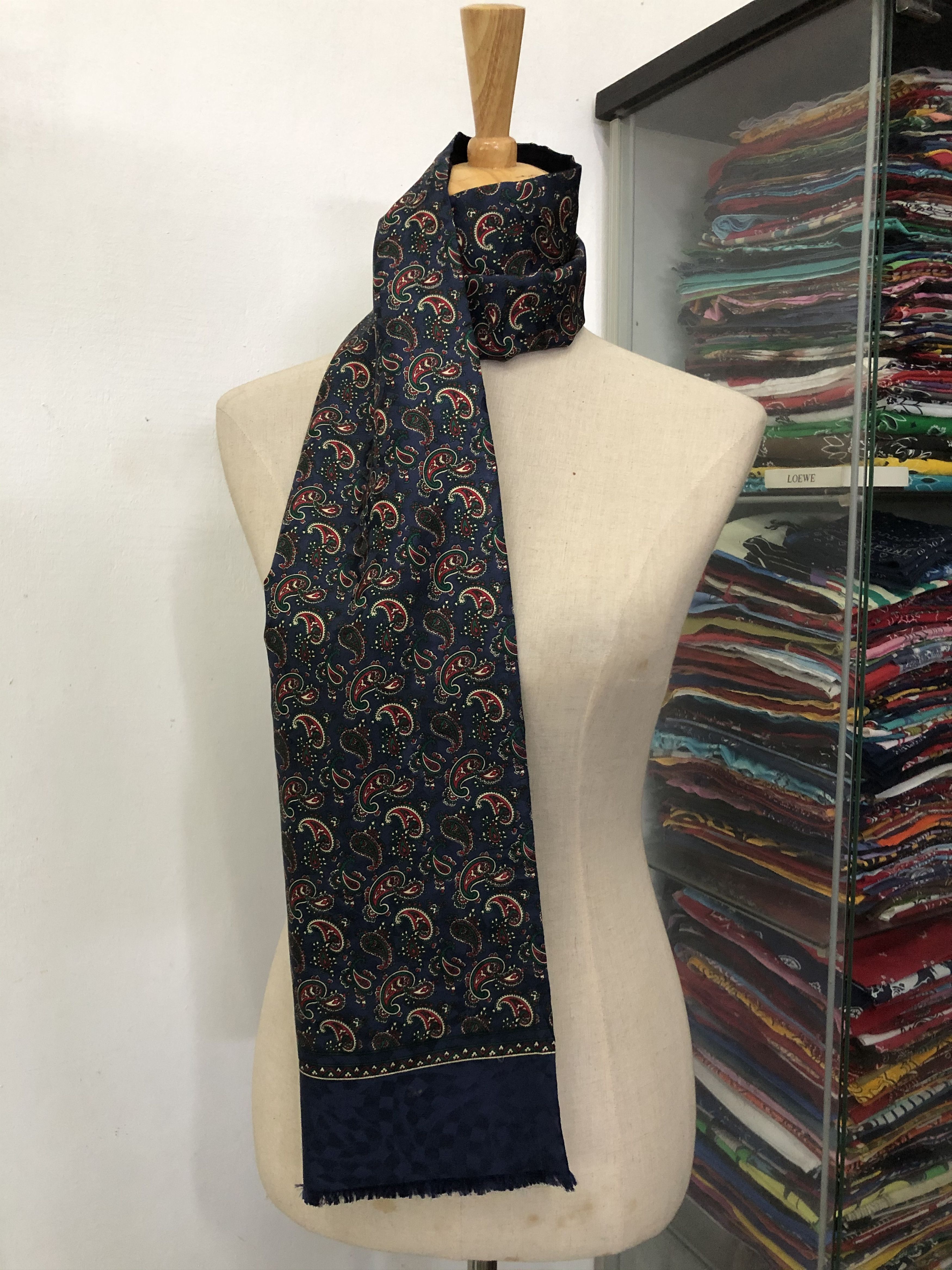 Vintage Vintage Andre Denis Silk Scarf Size ONE SIZE - 1 Thumbnail