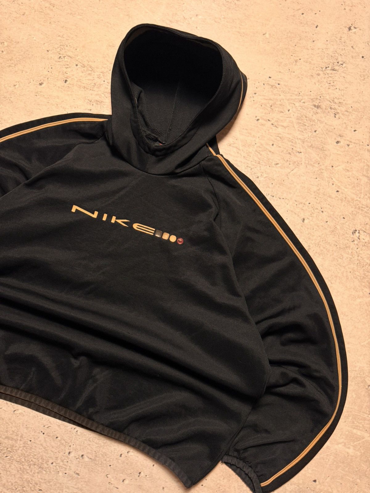 Nike × Vintage NIKE VINTAGE CENTER LOGO OVERSIZE BOXY HOODIE Size US XL / EU 56 / 4 - 2 Thumbnail