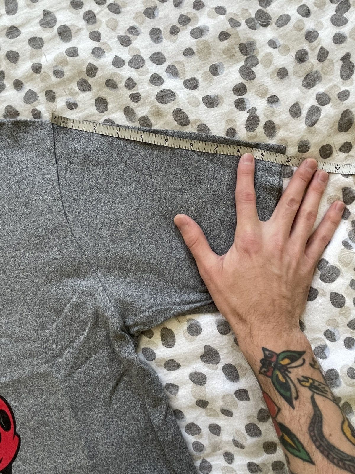 Disney × Supreme Supreme Disney Mickey FW09 gray Med Size US M / EU 48-50 / 2 - 9 Thumbnail
