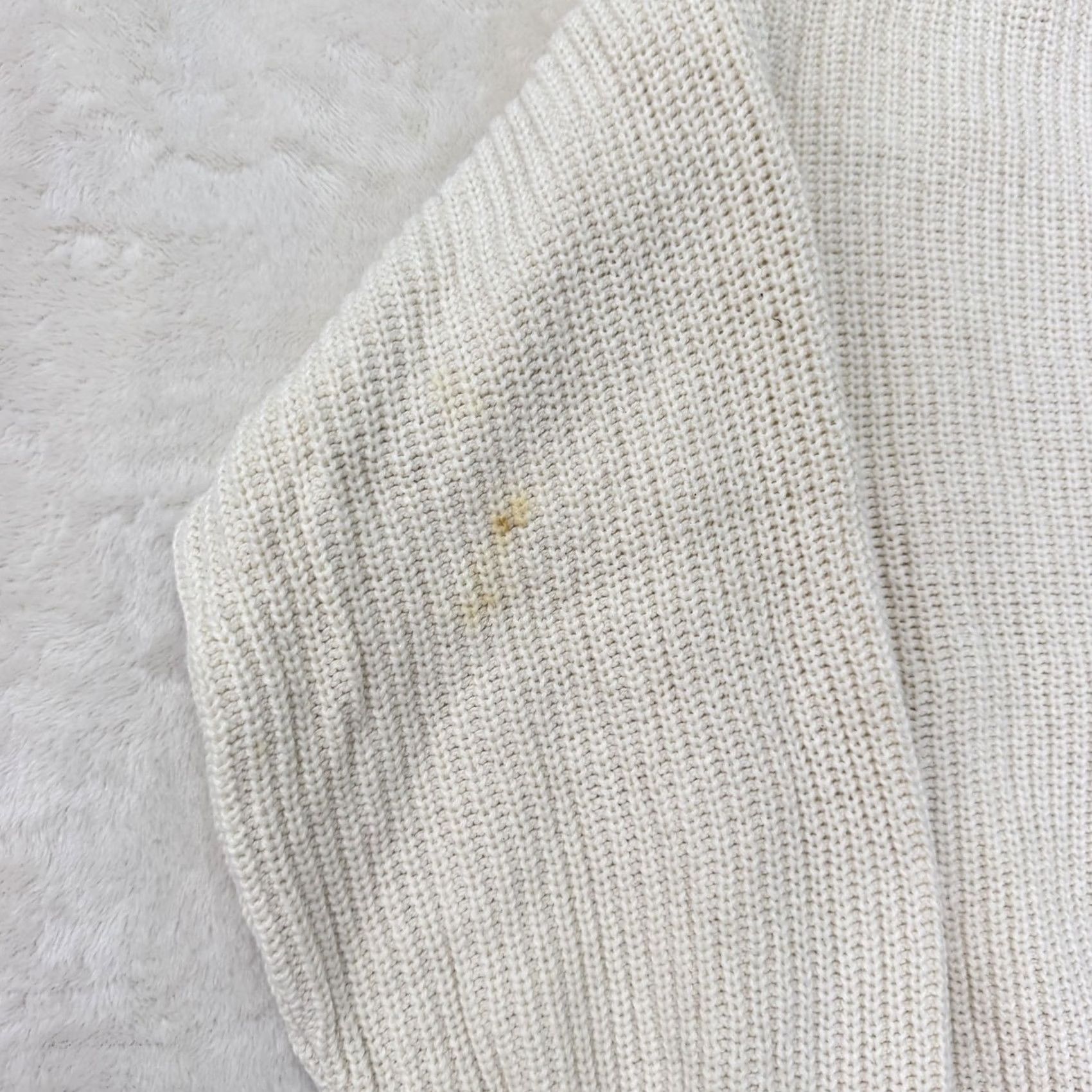 Nutmeg VINTAGE Nutmeg Mills Sweater Mens Large White V Neck Pullover Knit Embroidered Size US L / EU 52-54 / 3 - 7 Thumbnail