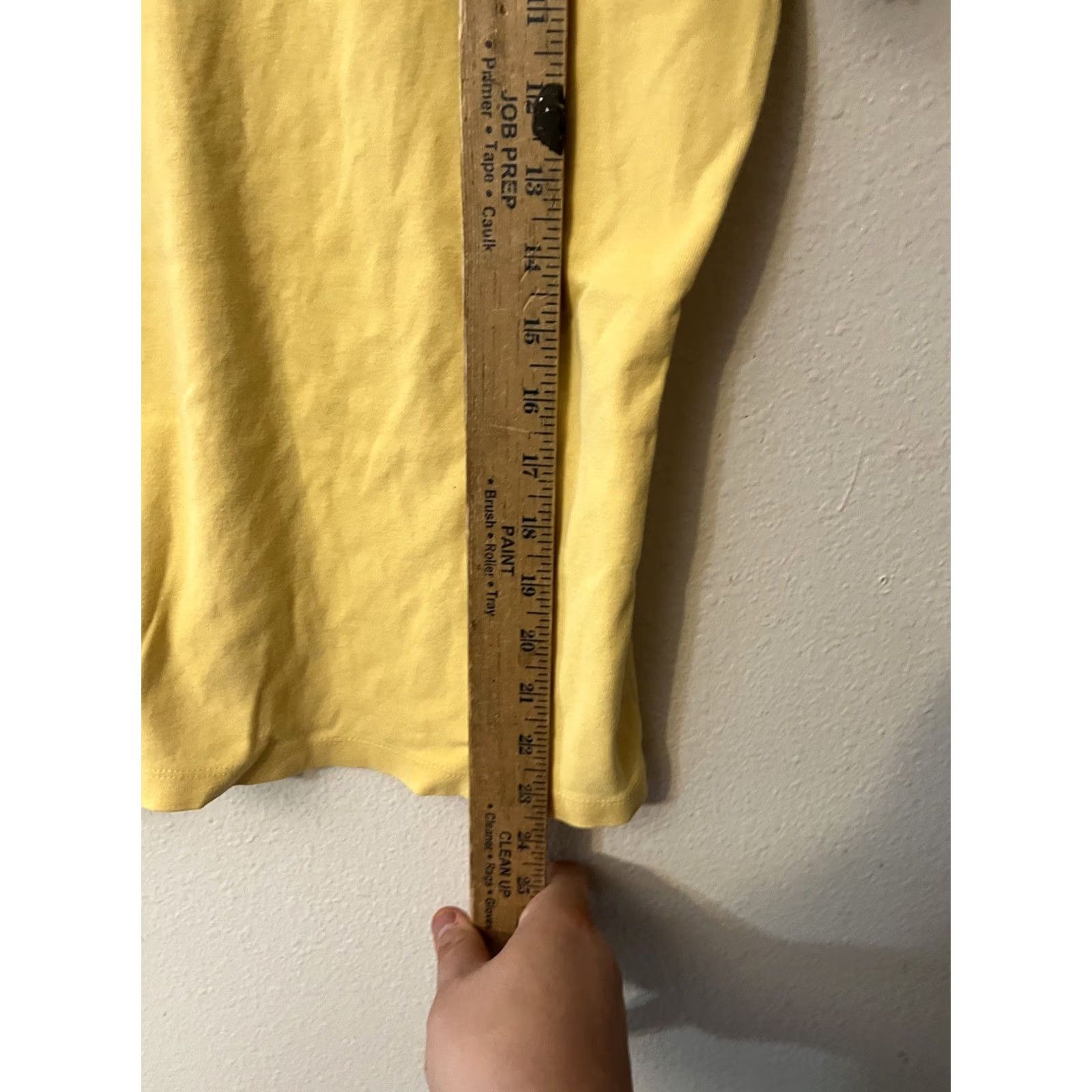 Lands' End Lands' End Women's M Yellow Short Sleeve Cotton V-Neck Tee Shirt Size 32" / US 10 / IT 46 - 4 Thumbnail
