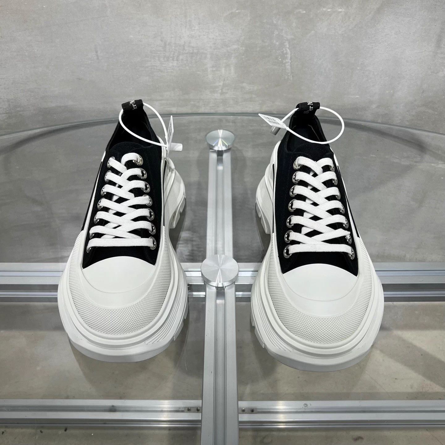Alexander McQueen Alexander McQueen black & white new tried on boots 36.5 Size US 6.5 / IT 36.5 - 1 Thumbnail