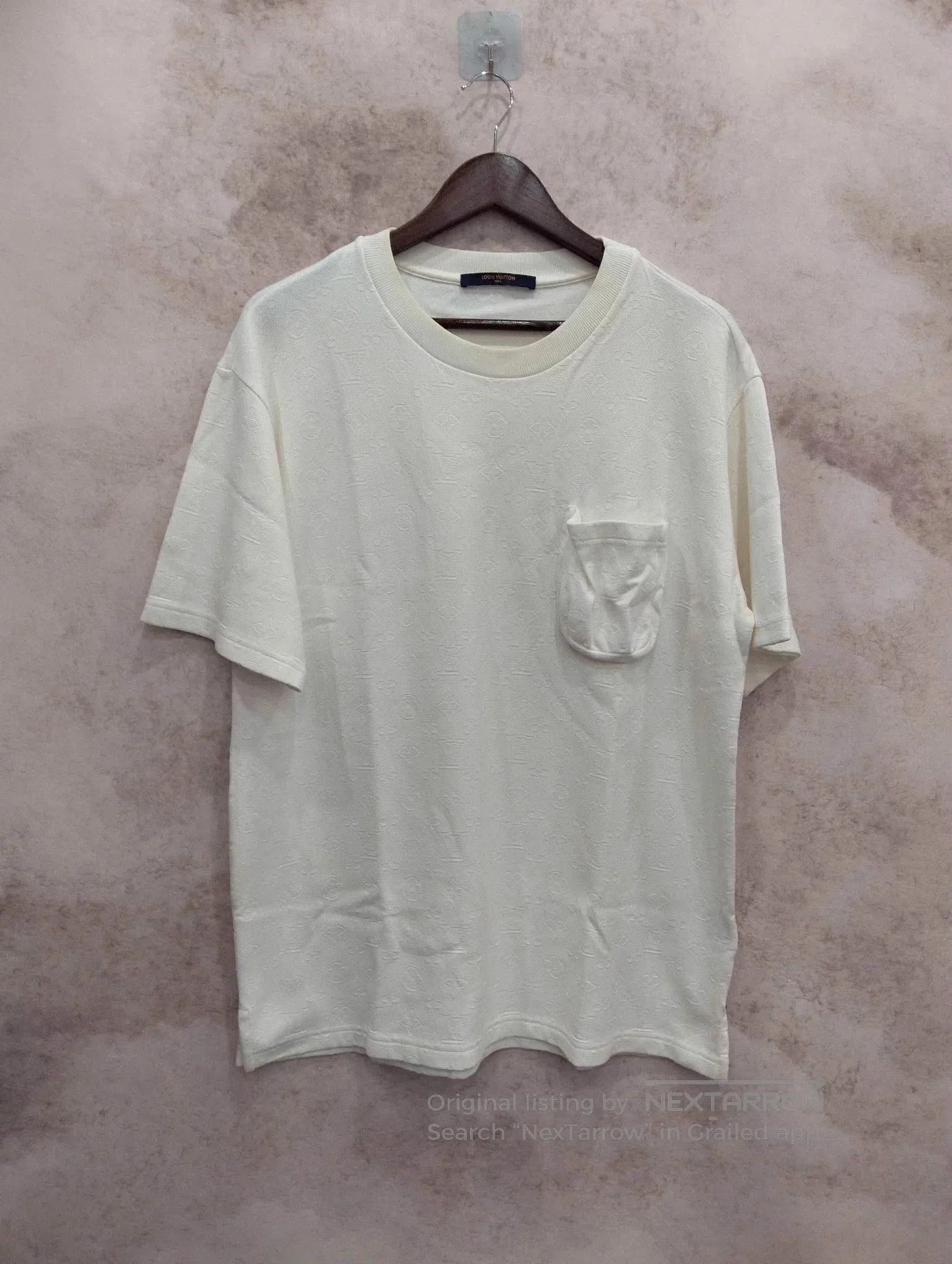 Louis Vuitton White Short-Sleeve Textured Pocket Shirt. Size US XL / EU 56 / 4 - 1 Thumbnail
