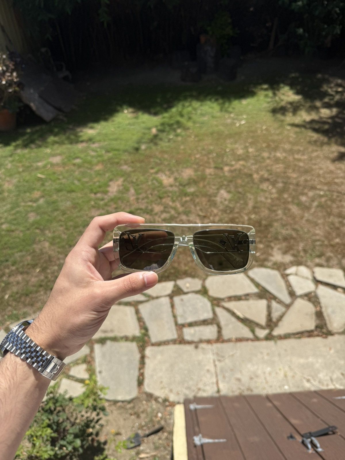 Louis Vuitton Louis Vuitton Flower Sunglasses Size ONE SIZE - 2 Thumbnail