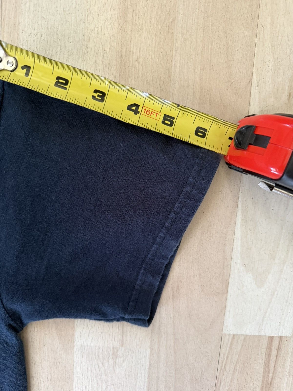 Vintage 90s Heavyweight 100% BEEFY Cotton Frog tee Size S Size US S / EU 44-46 / 1 - 8 Thumbnail