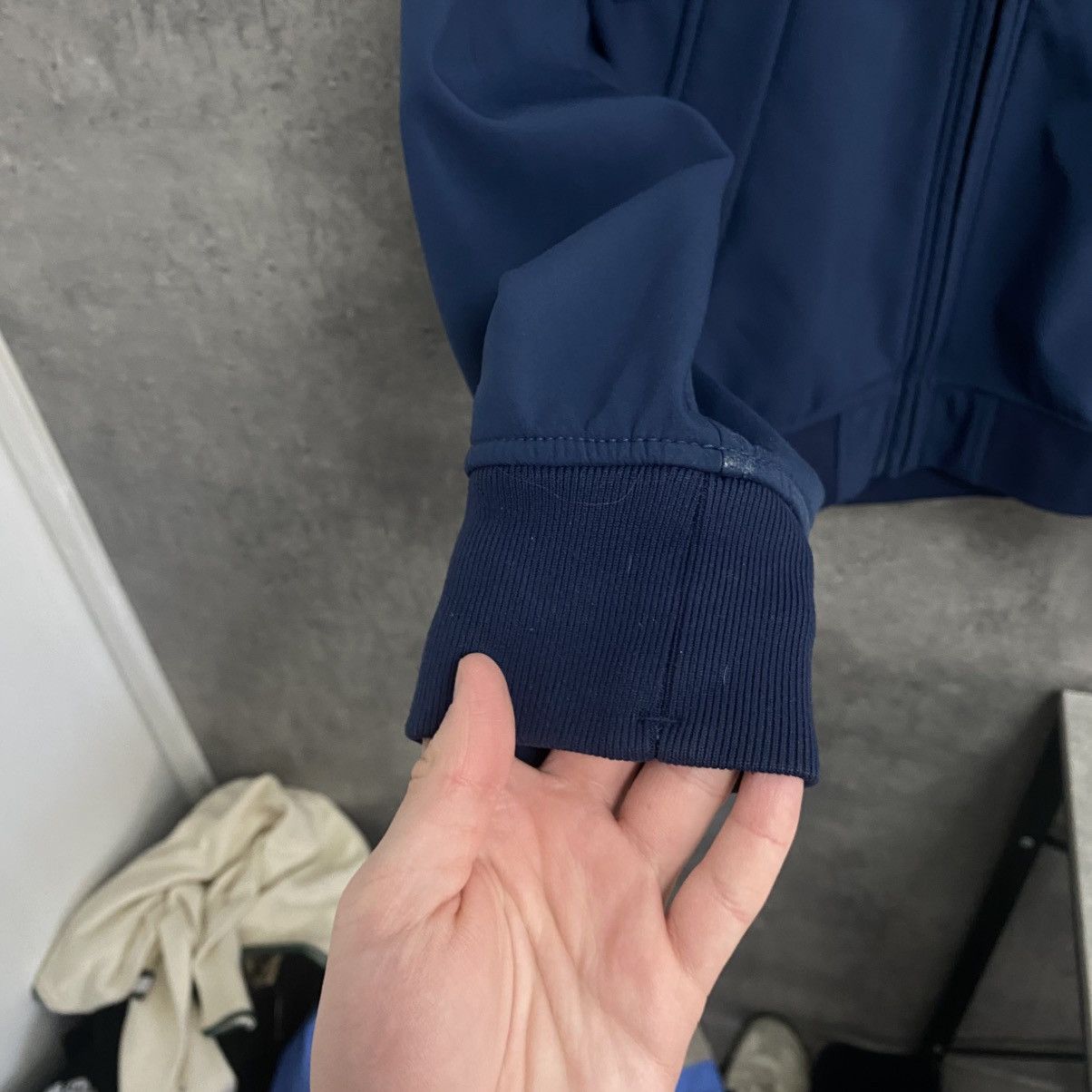 Stone Island Vintage Stone Island Soft Shell-R Hooded Jacket Size US M / EU 48-50 / 2 - 13 Thumbnail