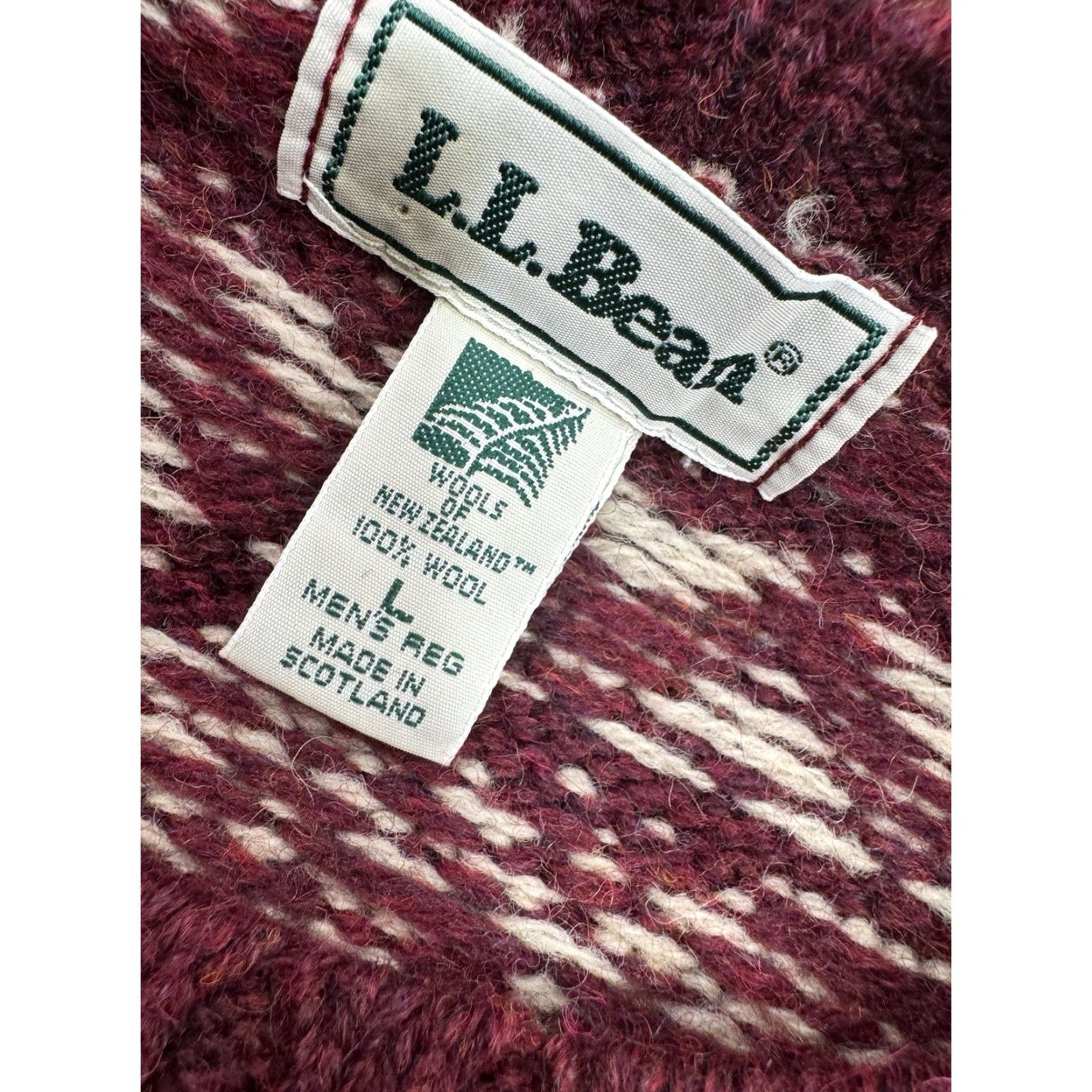 Vintage L.L. Bean Sweater Mens L Wool Oversized Maroon / Beige Pullover Knit Knit Heavy New Zealand Wool Scotland Size US L / EU 52-54 / 3 - 4 Thumbnail