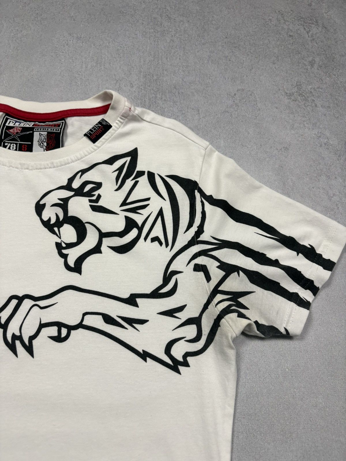 Philipp Plein Philipp Plein Sport White Twin Tiger Graphic AOP T-Shirt Y2K Size US S / EU 44-46 / 1 - 5 Thumbnail