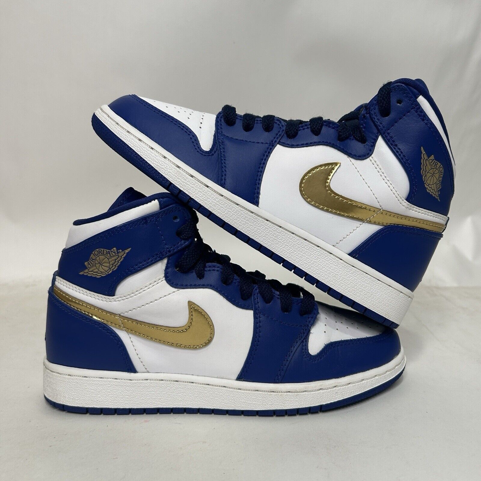 Nike Nike Air Jordan 1 Retro High BG “Deep Royal Blue” 2024 Size US 6.5 / IT 36.5 - 1 Thumbnail